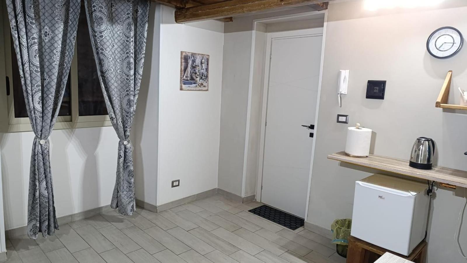 Porta Garibaldi 1 Hotel Catania Bagian luar foto